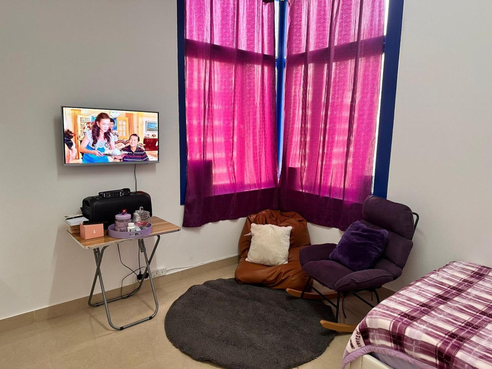 Ferienwohnung The Purple Place Abu Dhabi Exterior foto